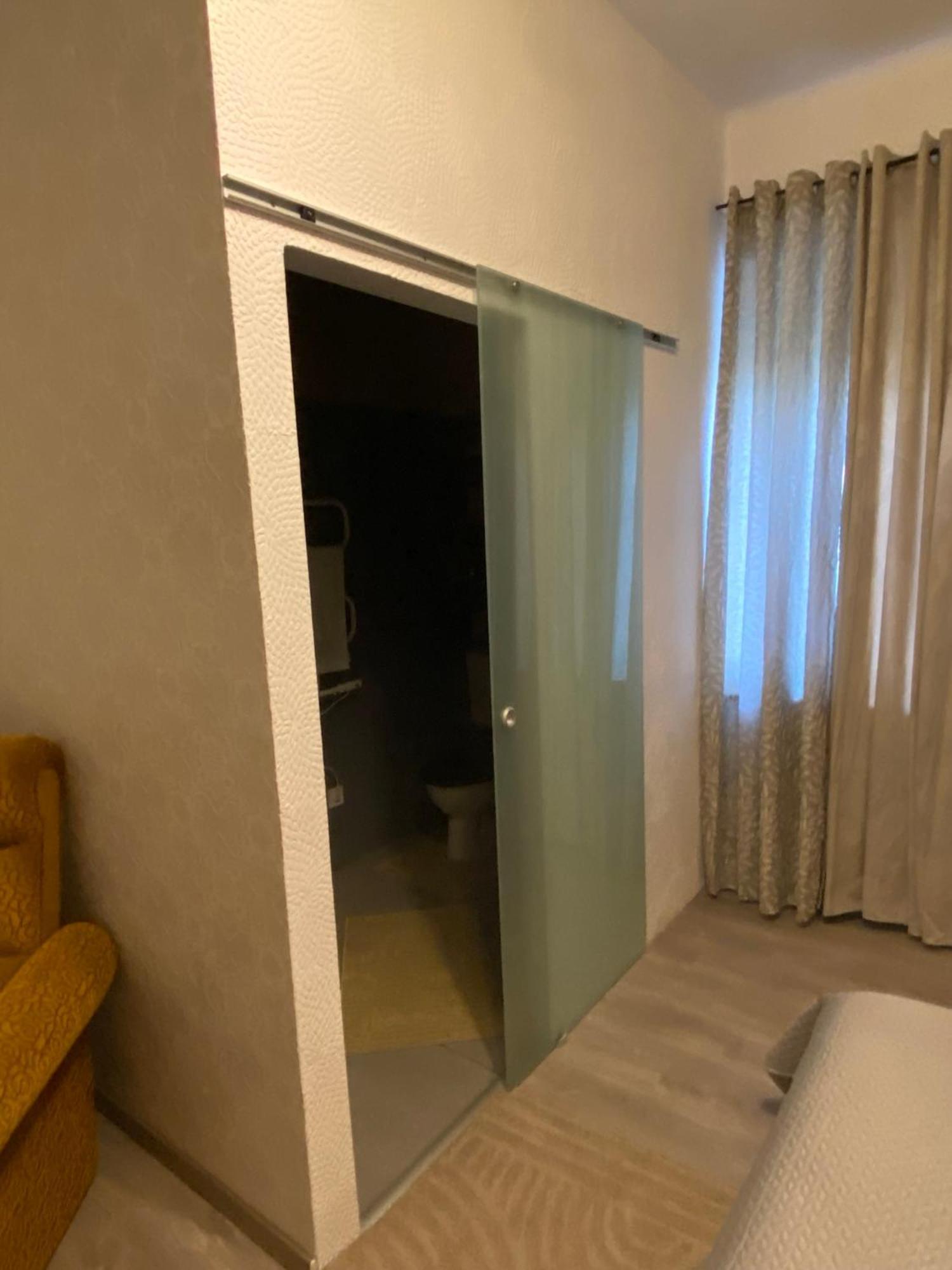 Airport17 B&B Vecsés Extérieur photo