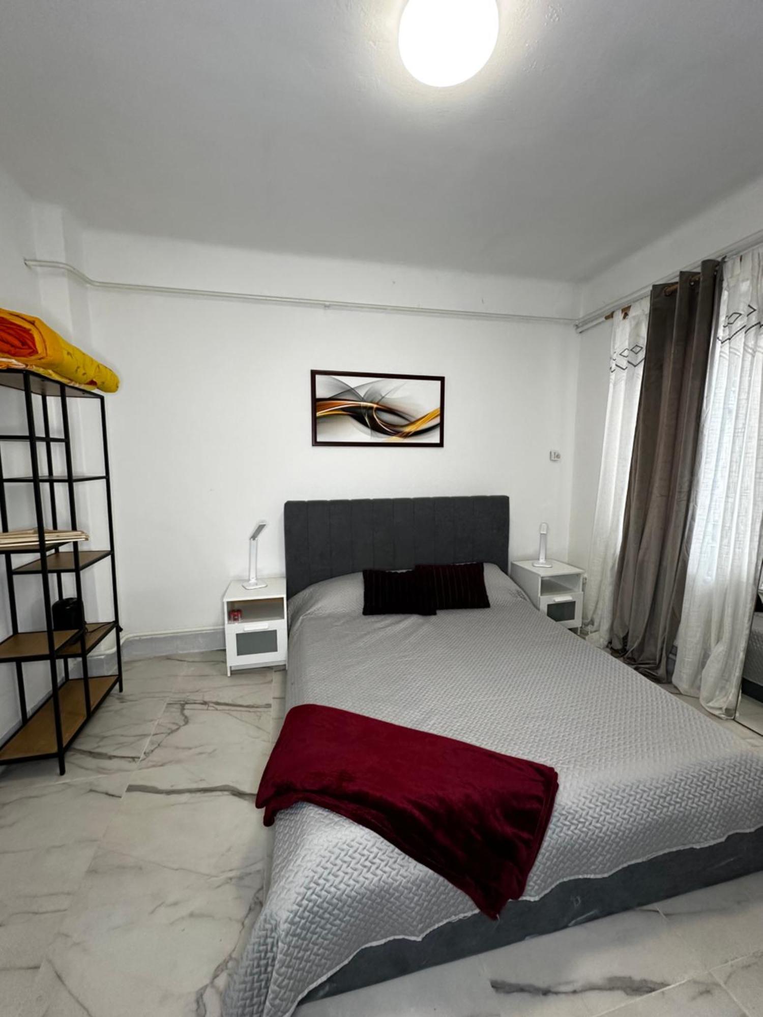 Airport17 B&B Vecsés Extérieur photo